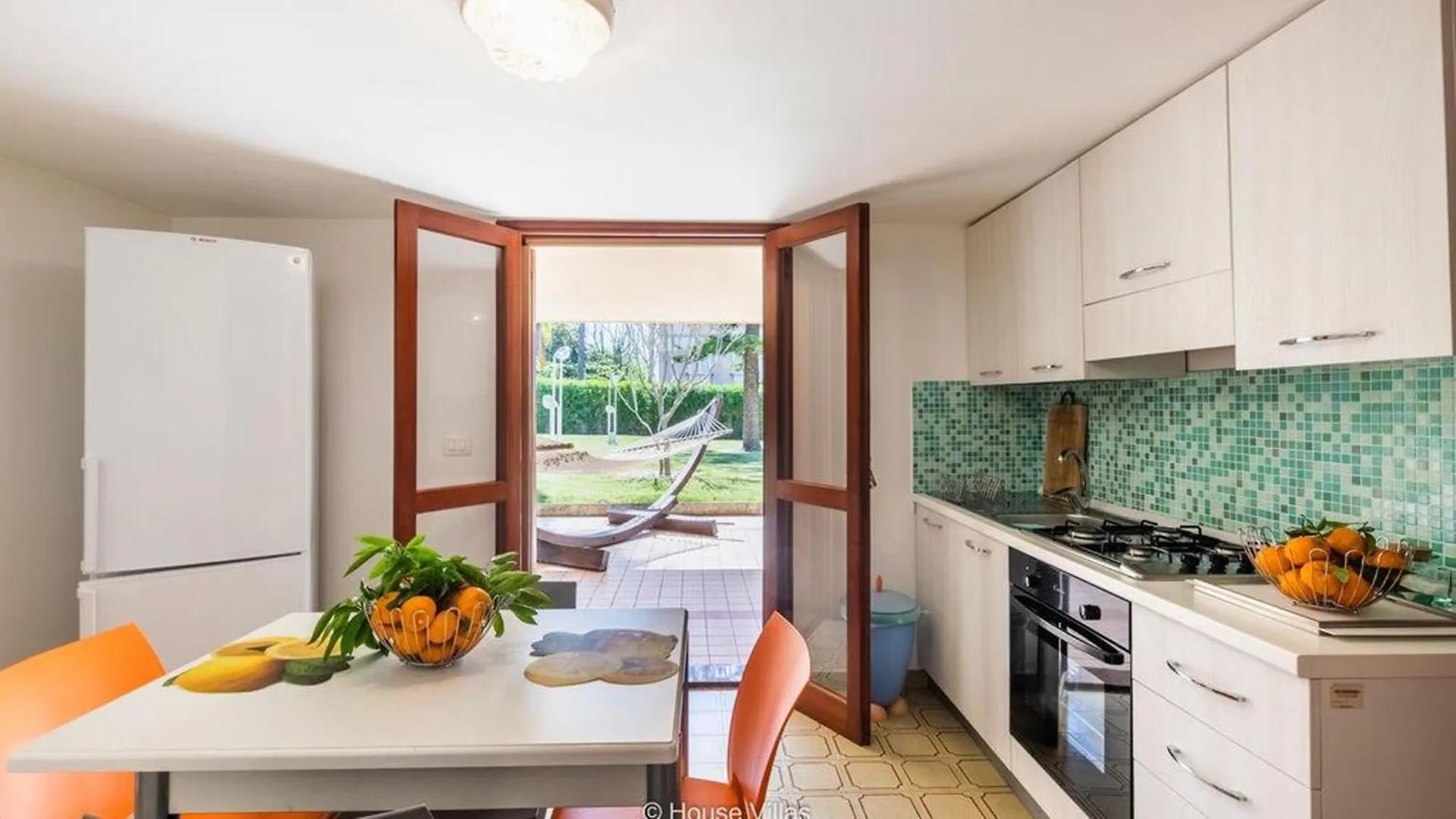 Carma Apartment Fontane Bianche 0*,  Italia
