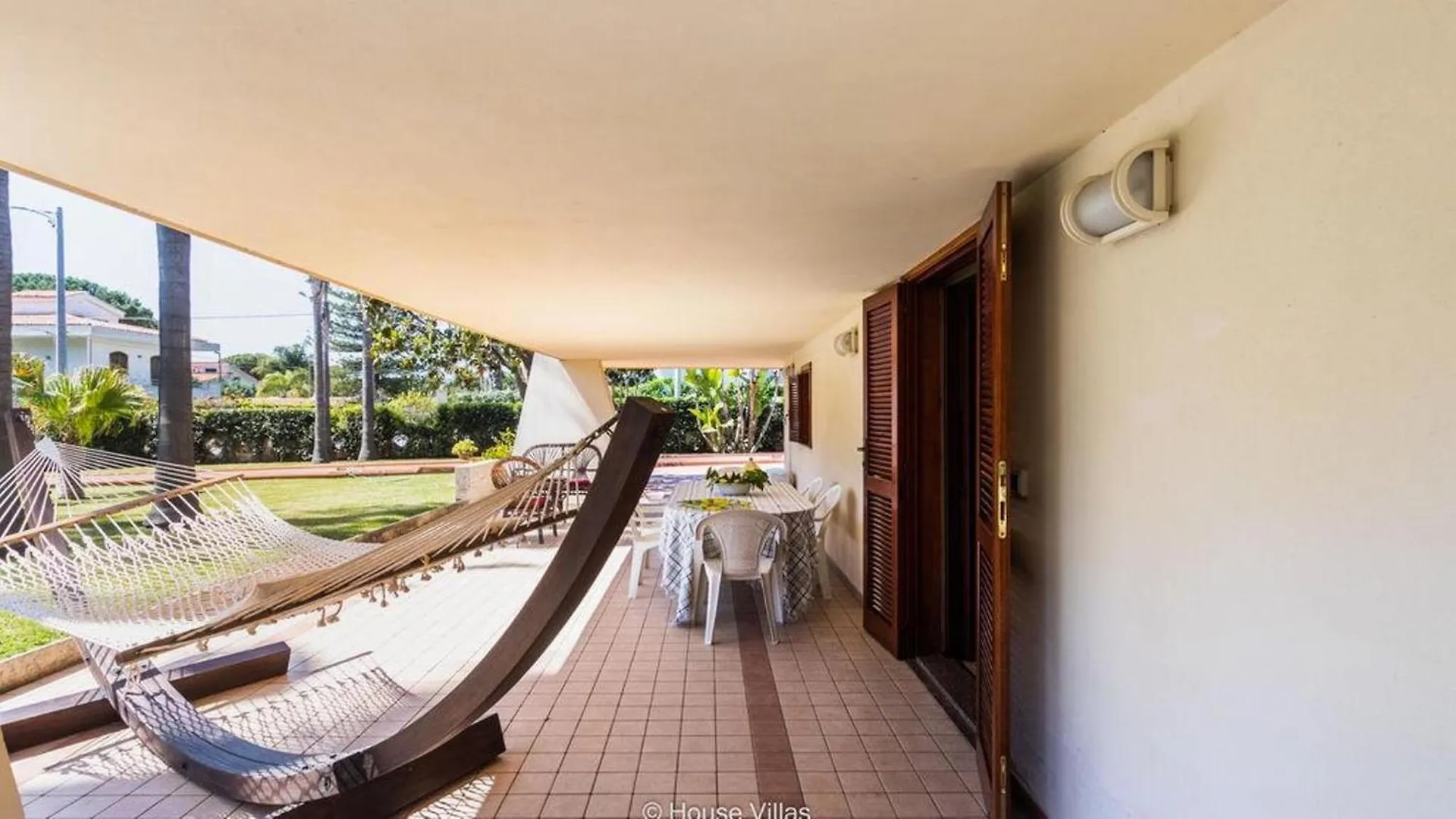 Carma Apartment Fontane Bianche Italy