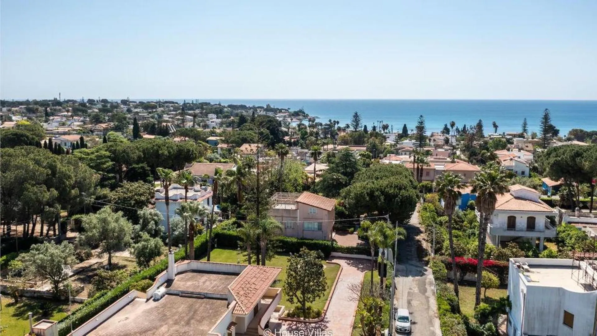 Carma Apartment Fontane Bianche 0*,  Italia